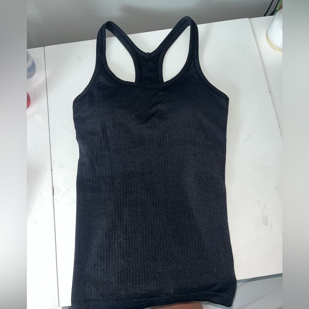 Black LuluLemon Ebb to Street Tanktop Size 2